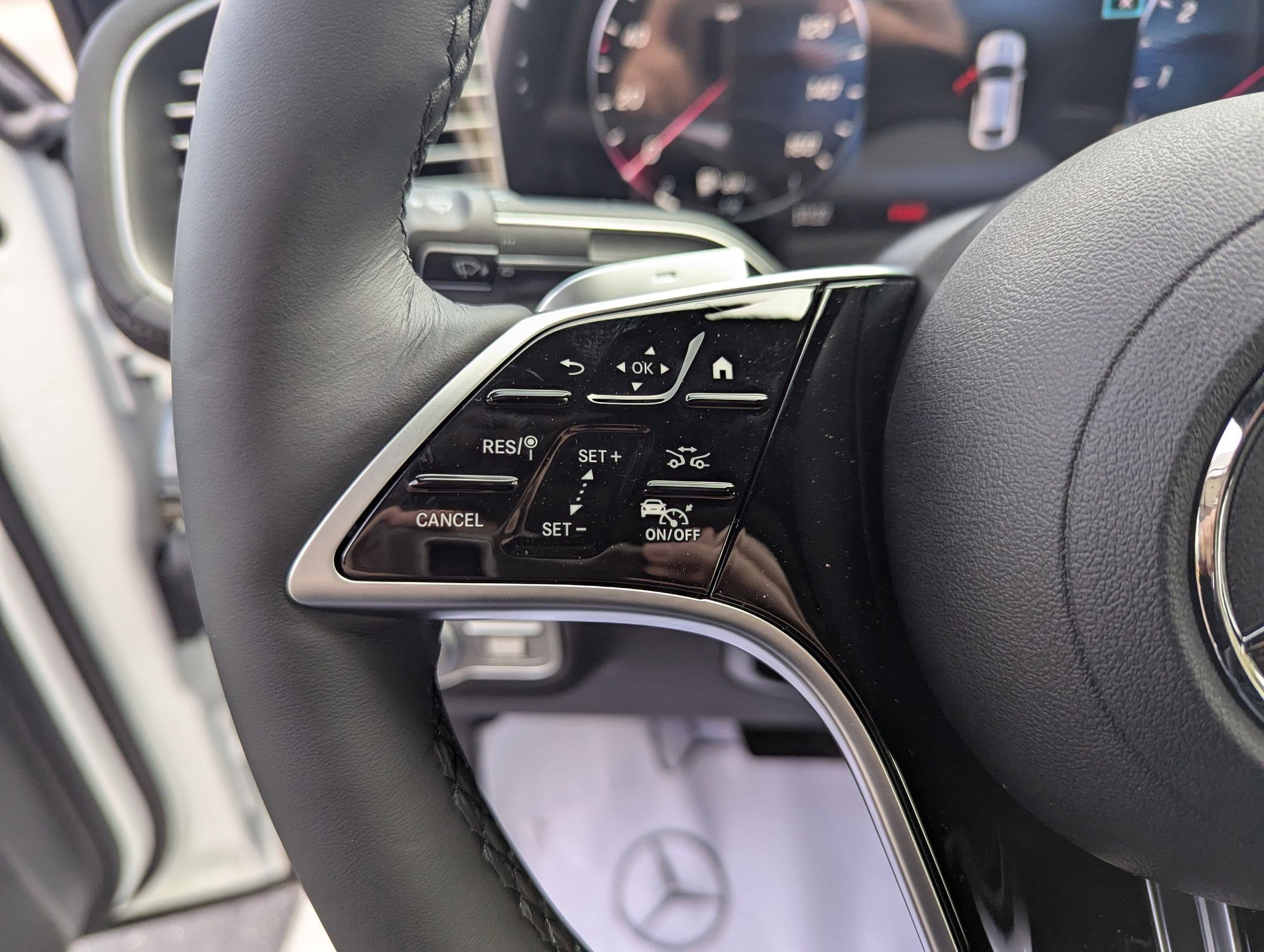 New 2026 Mercedes-Benz GLE 450 4MATIC Coupe image 10