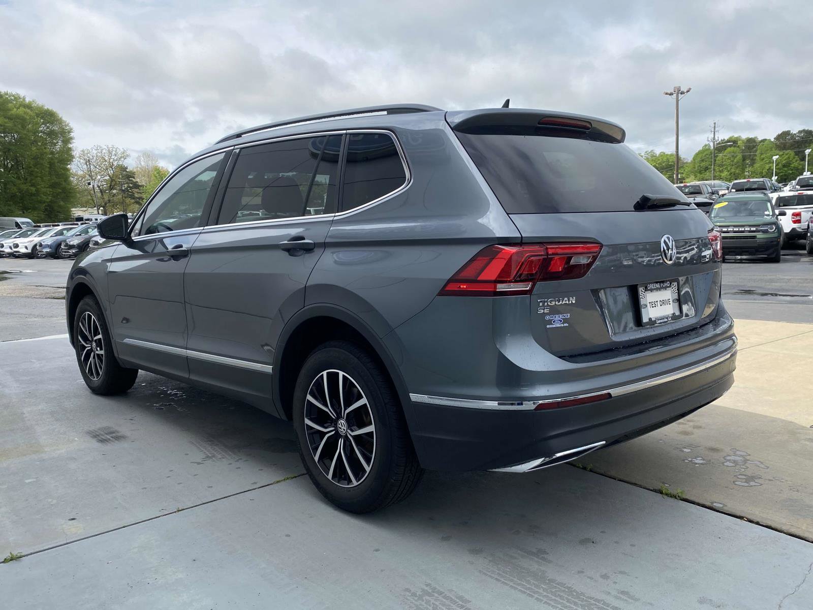 Used 2021 Volkswagen Tiguan S image 8