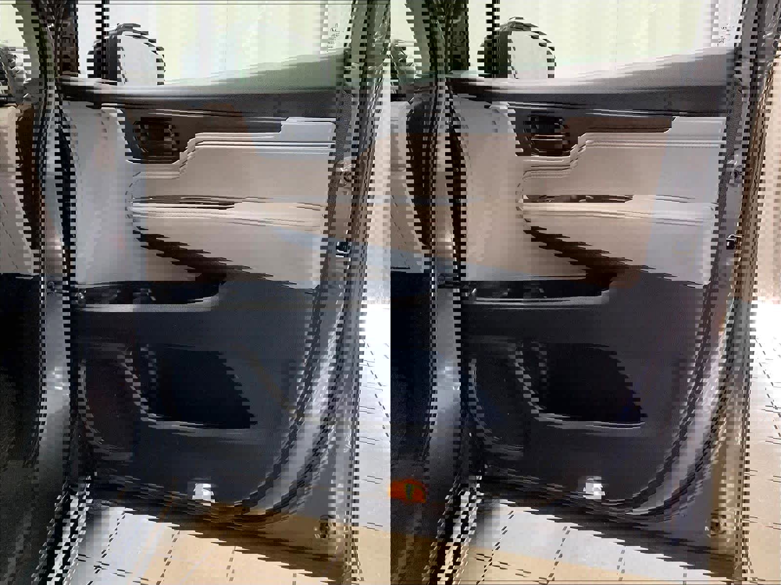 Used 2023 Honda Odyssey EX-L image 12