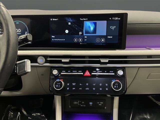 Used 2025 Hyundai Tucson Limited image 9