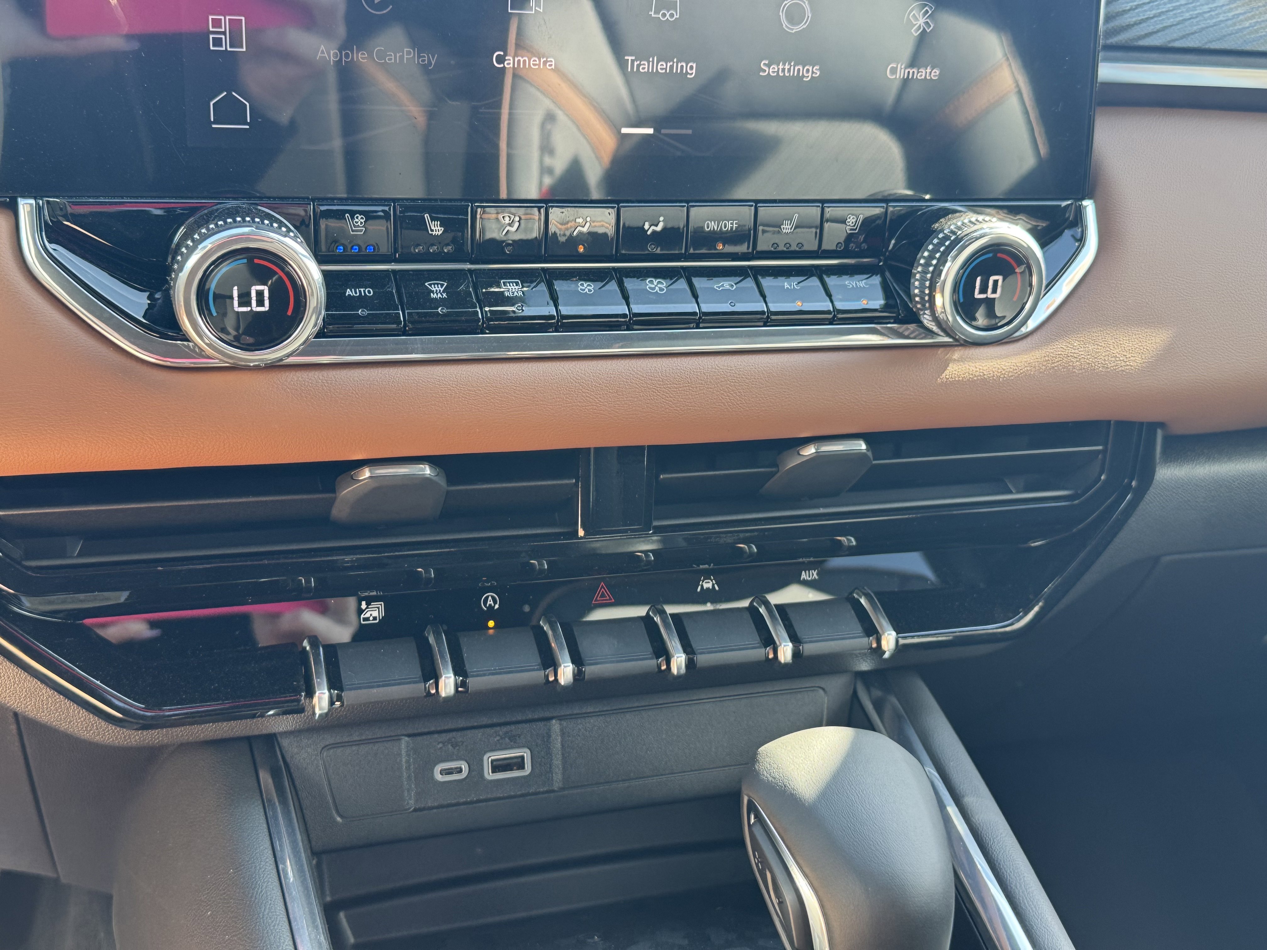 New 2026 GMC Canyon AT4 w/ Technology Plus Package image 17