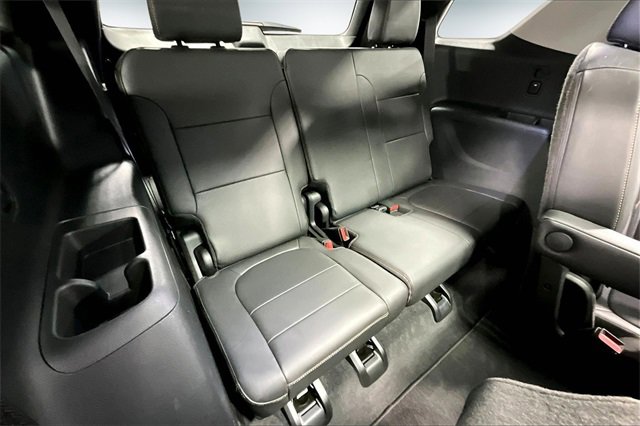 Used 2020 Chevrolet Traverse Premier w/ Redline Edition image 26