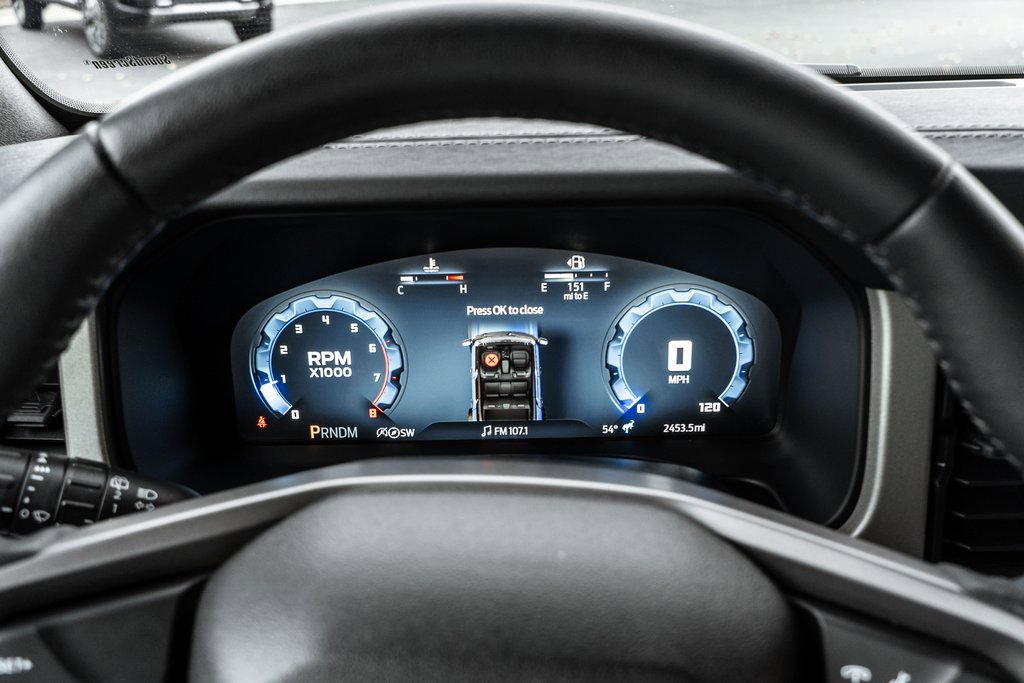 Used 2025 Ford Bronco Outer Banks image 15