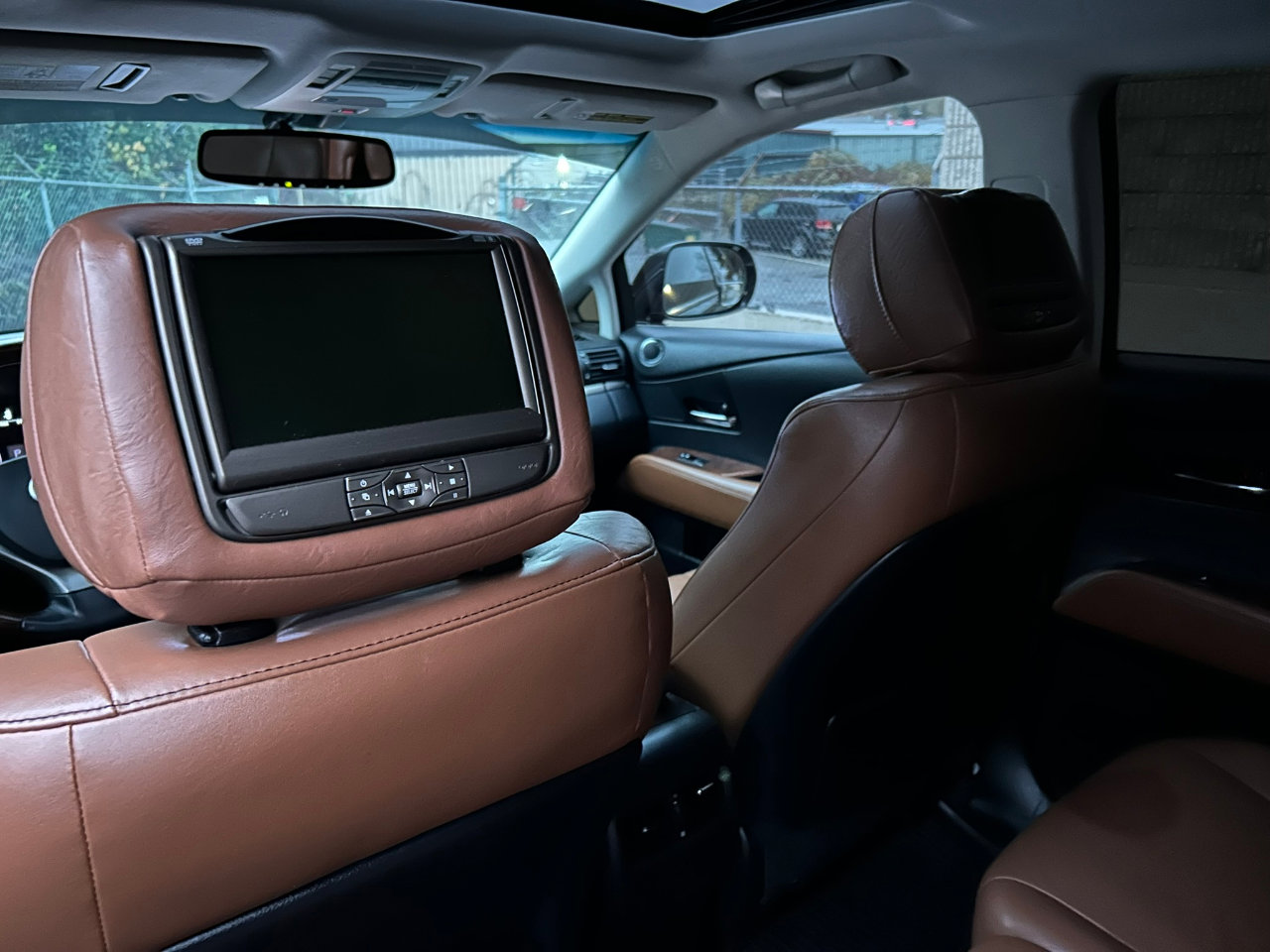 Used 2014 Lexus RX 450h AWD image 15