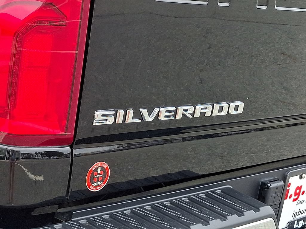 Certified 2021 Chevrolet Silverado 2500 LTZ w/ LTZ Premium Package AWD/4WD image 29