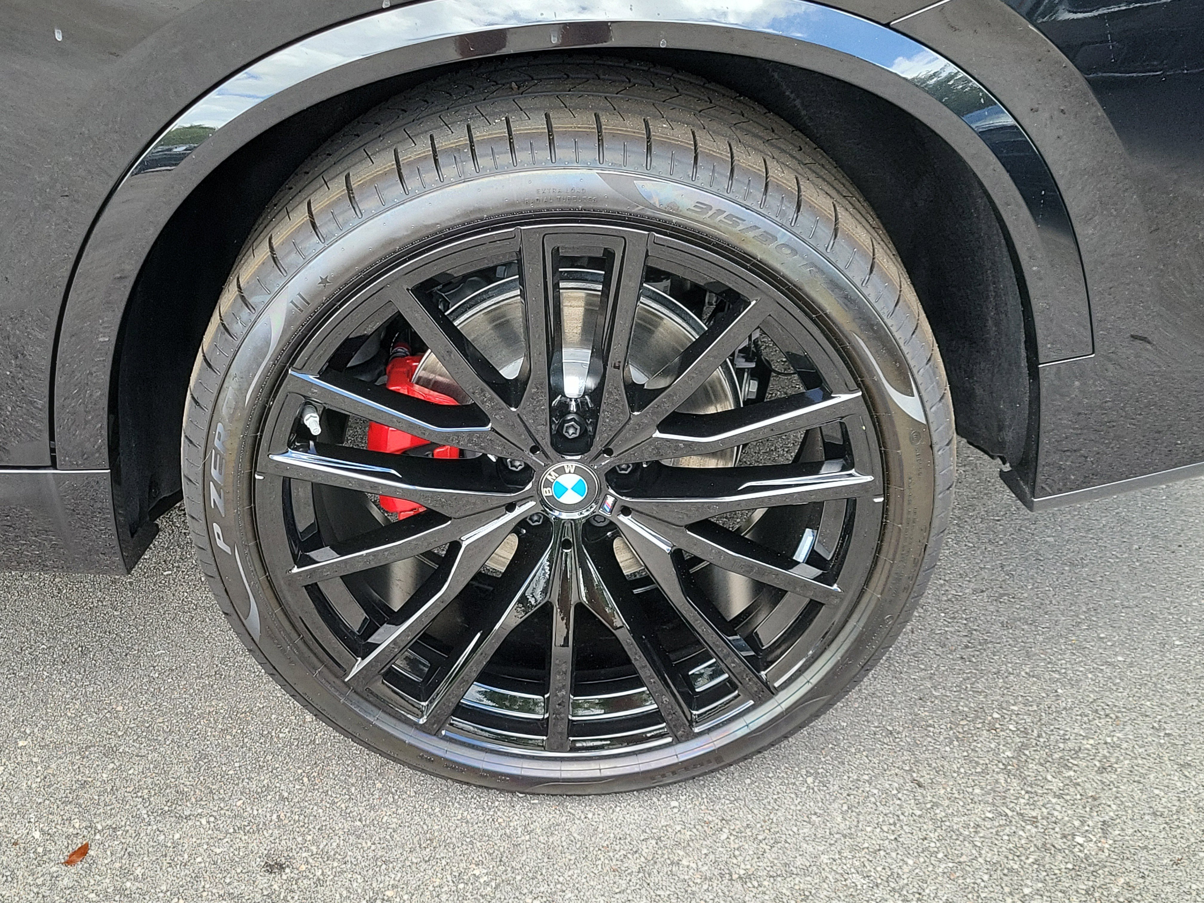 New 2026 BMW X5 sDrive40i w/ M Sport Package RWD image 6