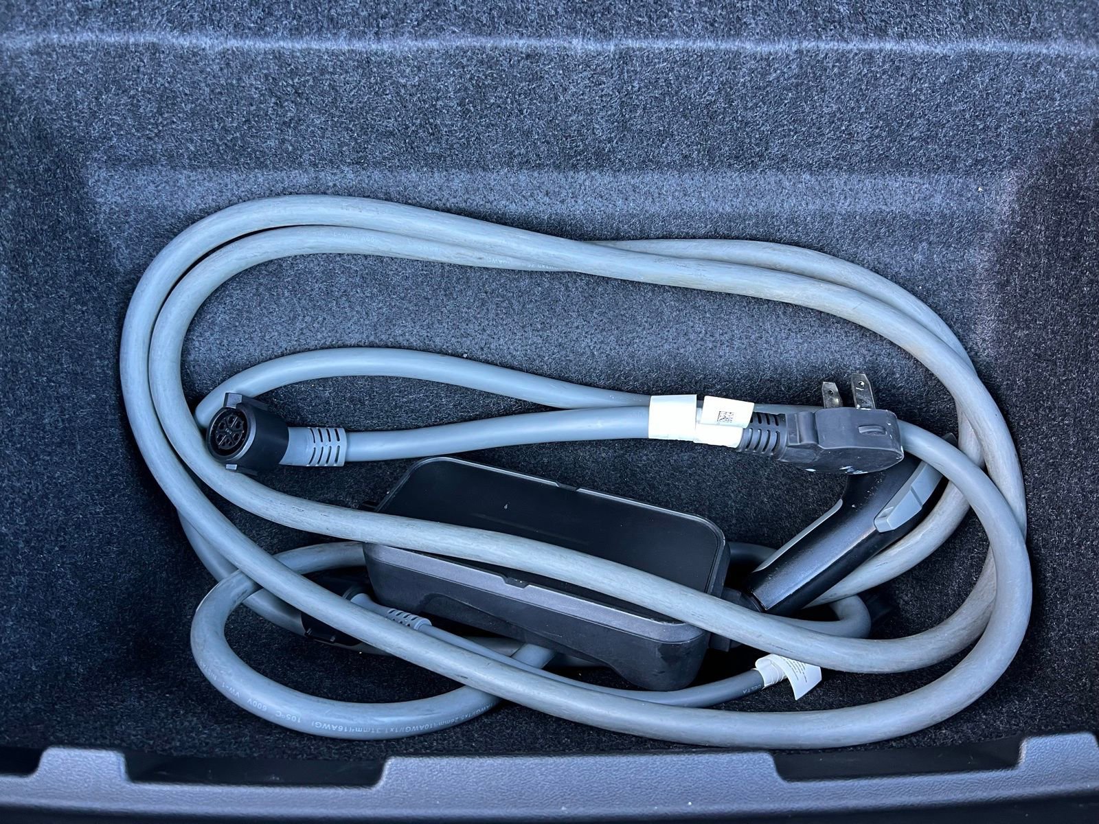 Used 2023 BMW i4 eDrive35 image 23