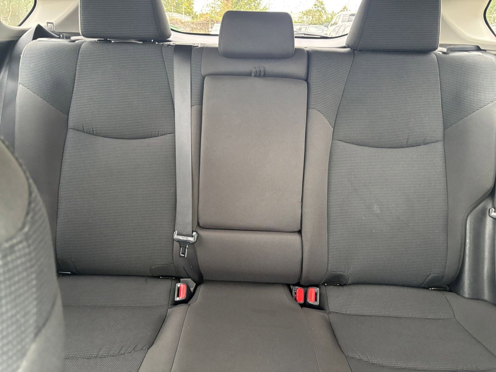 Used 2025 Toyota RAV4 LE image 37