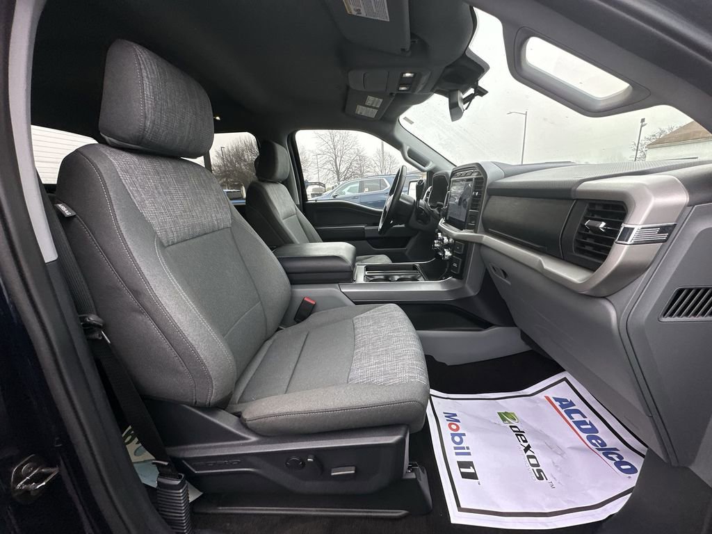 Used 2022 Ford F150 XLT w/ Equipment Group 302A High AWD/4WD image 23