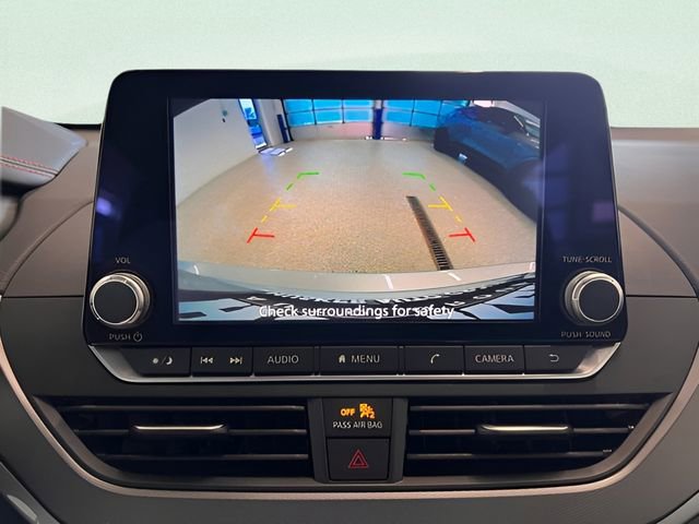 Used 2025 Nissan Altima 2.5 SR FWD image 21