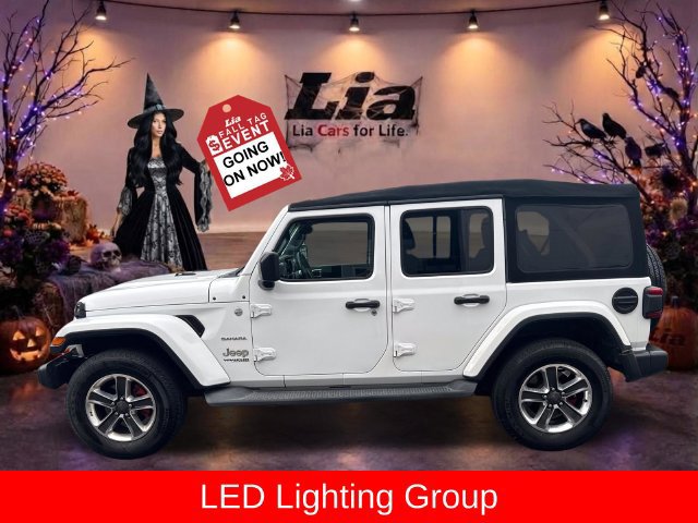Used 2018 Jeep Wrangler Unlimited Sahara AWD/4WD image 6