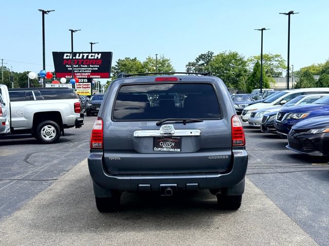 Used 2006 Toyota 4Runner SR5 AWD/4WD image 24