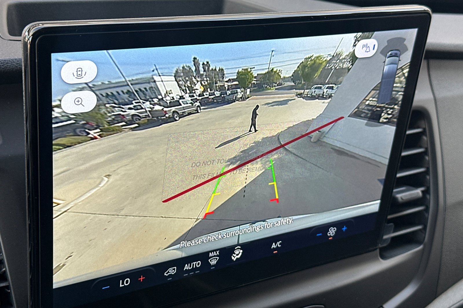 New 2026 Ford Transit 250 148 Medium Roof w/ Load Area Protection Package image 18