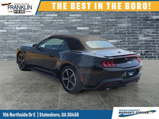 Used 2024 Ford Mustang Premium image 3