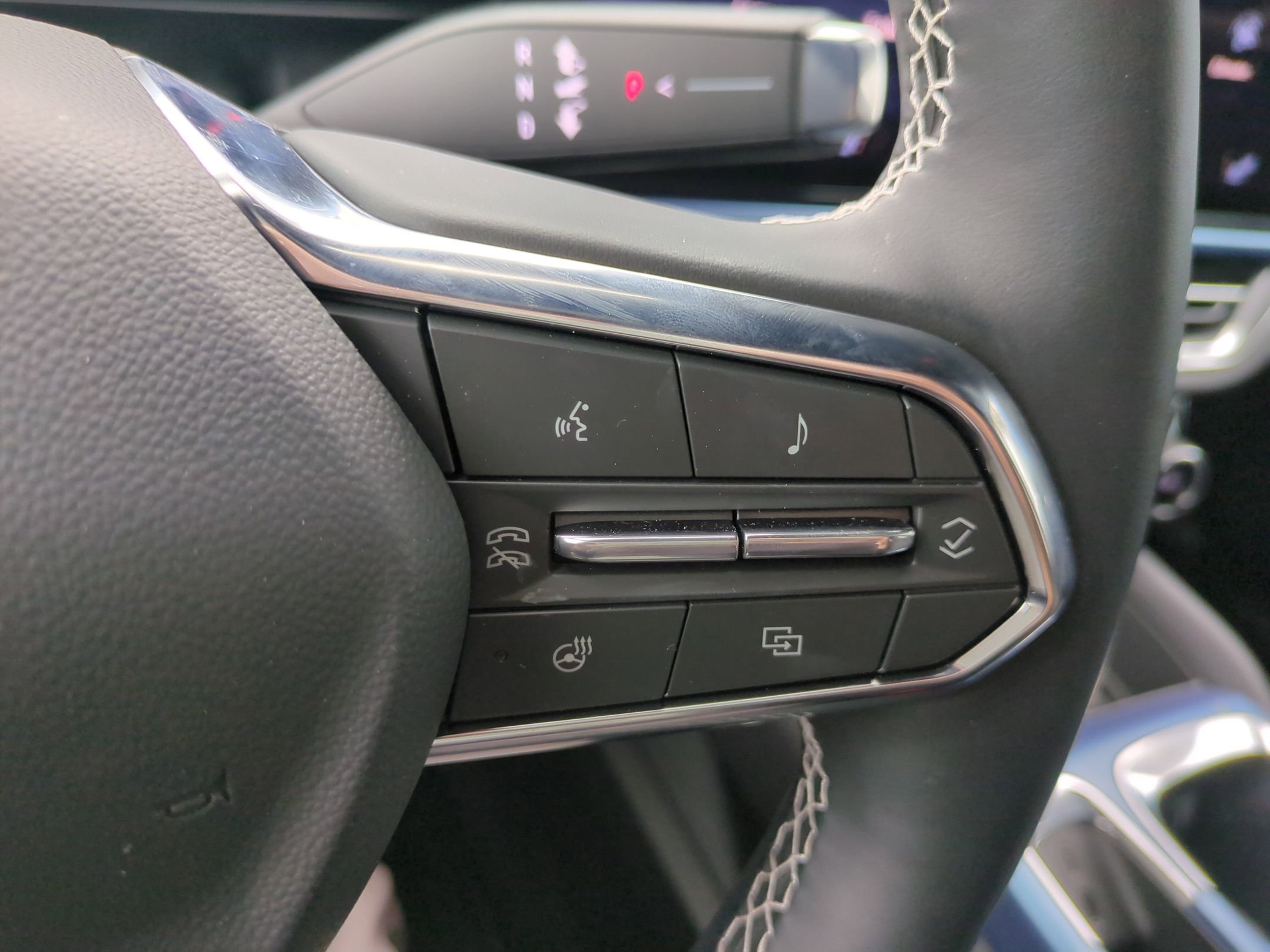 New 2026 Chevrolet Equinox EV LT w/ LPO, All-Weather Mat Package AWD/4WD image 22