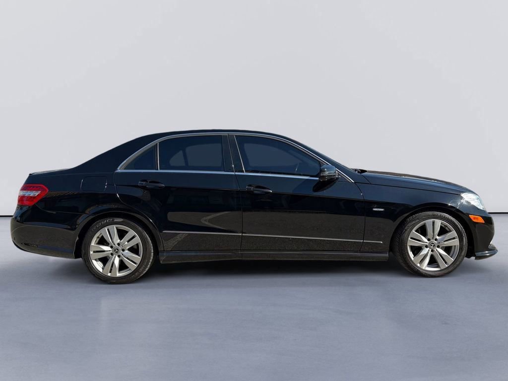 Used 2011 Mercedes-Benz E 350 BlueTEC Sedan video 2