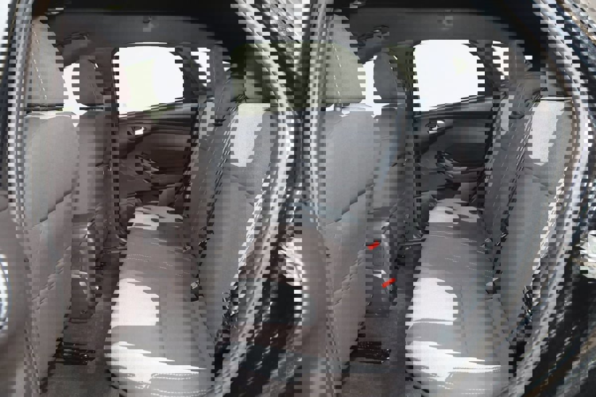 Used 2014 Ford Focus ST image 39