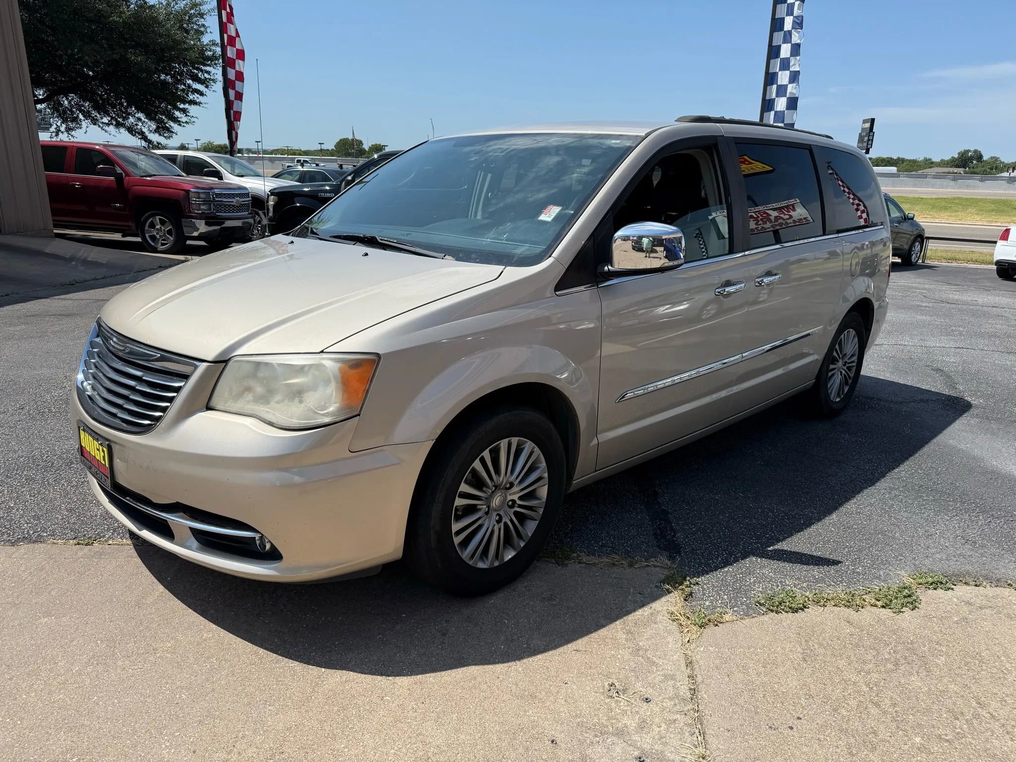 Used 2014 Chrysler Town & Country Touring-L w/ Driver Convenience Group
