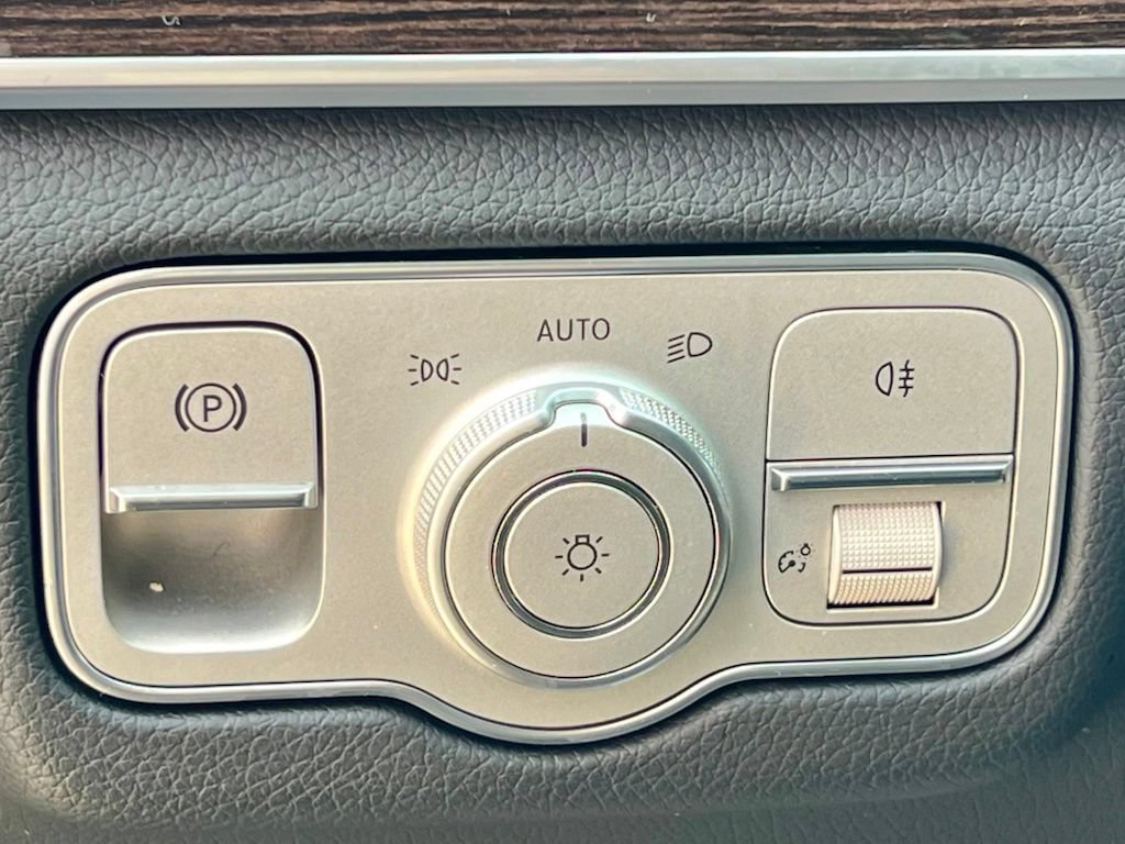 Certified 2024 Mercedes-Benz GLE 350 4MATIC image 47