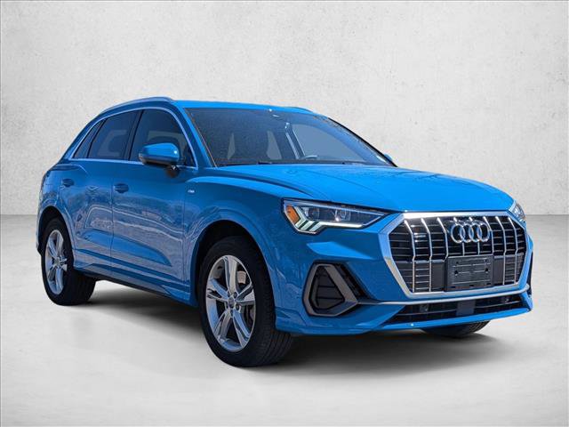 Used 2020 Audi Q3 2.0T Premium Plus w/ Premium Plus Package image 3