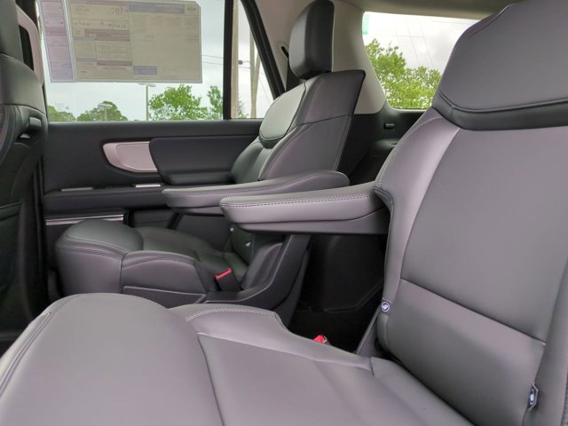 New 2026 Ford Expedition Max Active image 14