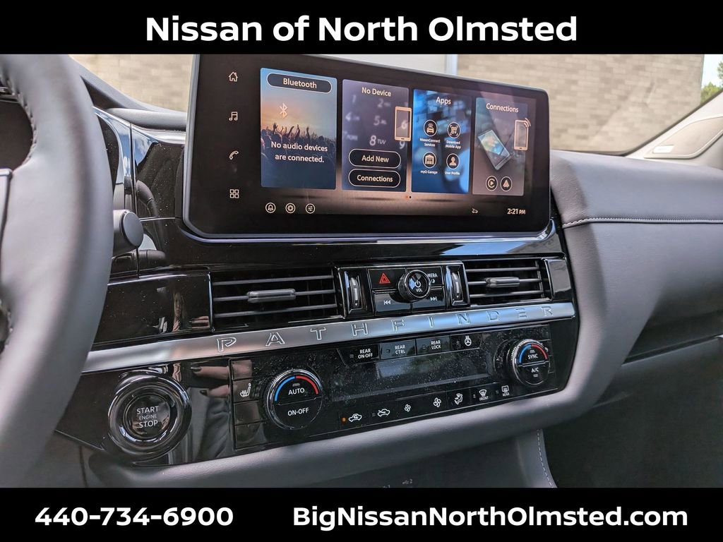 New 2026 Nissan Pathfinder SL w/ SL Premium Package AWD/4WD image 16