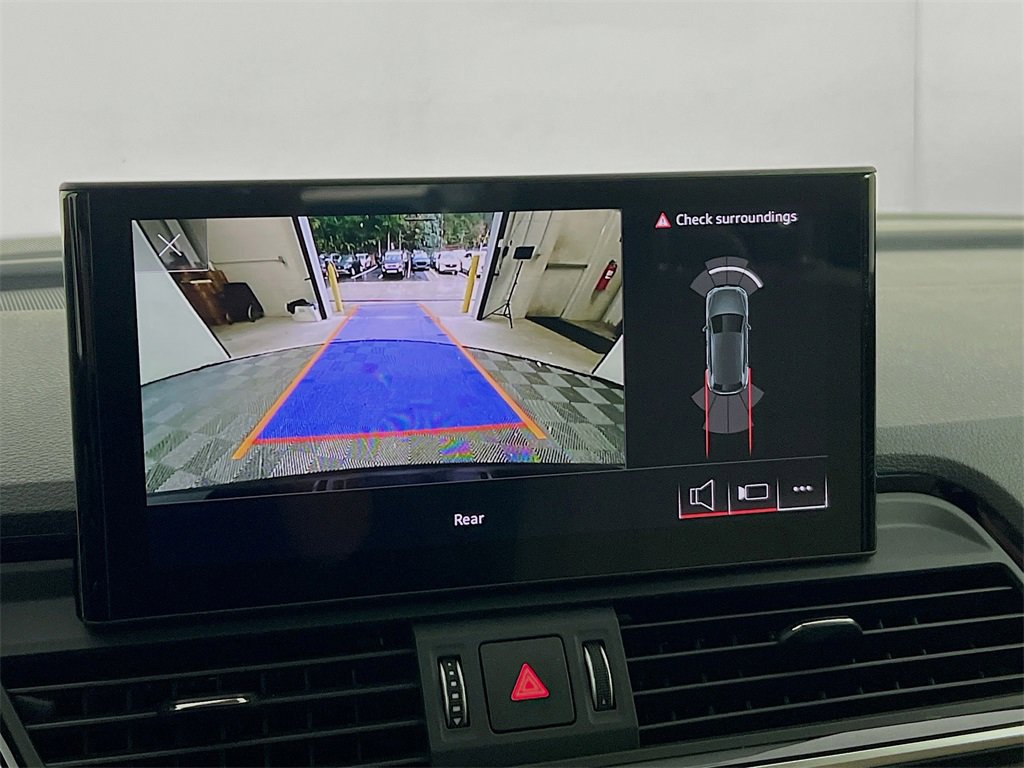 Used 2022 Audi Q5 2.0T Premium w/ Convenience Package image 16