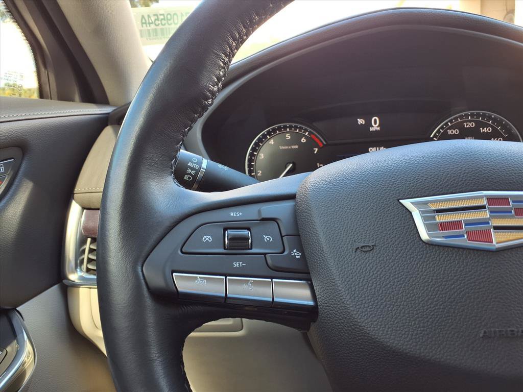 Certified 2023 Cadillac XT4 Luxury FWD image 28