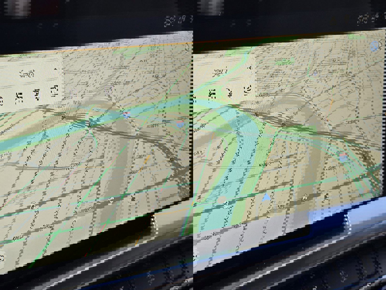 New 2025 Chevrolet Silverado 1500 LT w/ Z71 Off-Road Package image 2