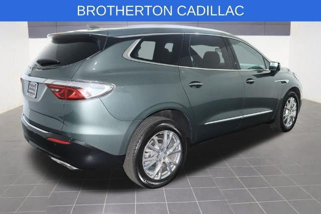 Used 2022 Buick Enclave Essence w/ Experience Buick Package AWD/4WD image 8