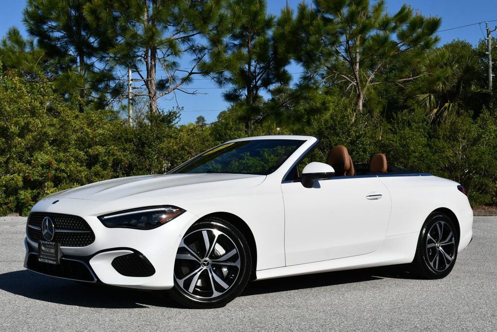Used 2024 Mercedes-Benz CLE 300 4MATIC Cabriolet image 21