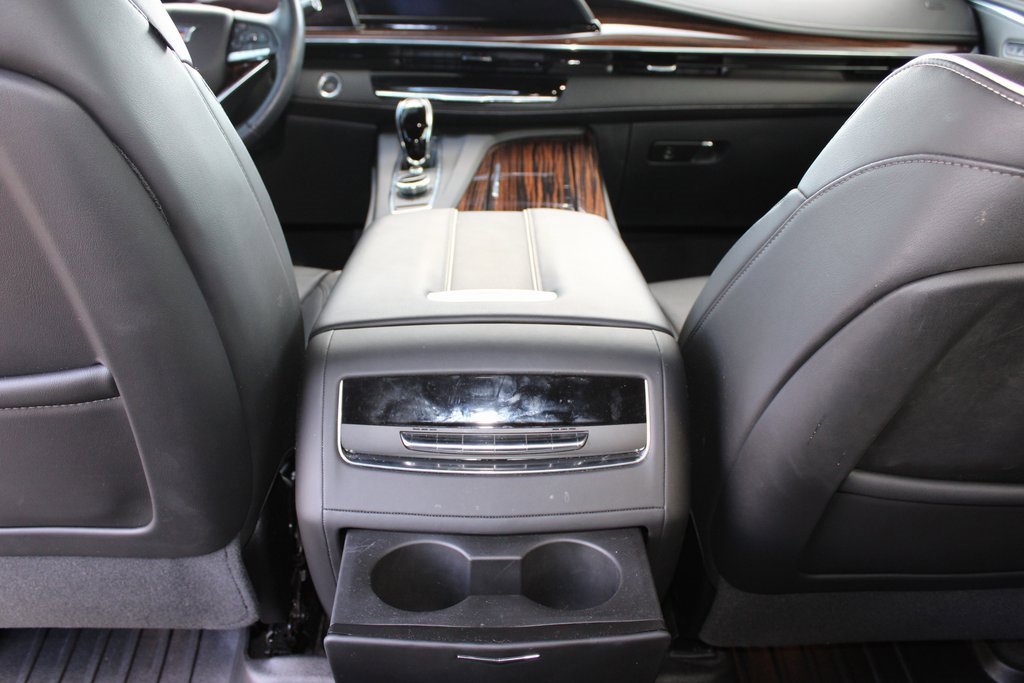 Used 2023 Cadillac Escalade Premium Luxury w/ Performance Package image 33