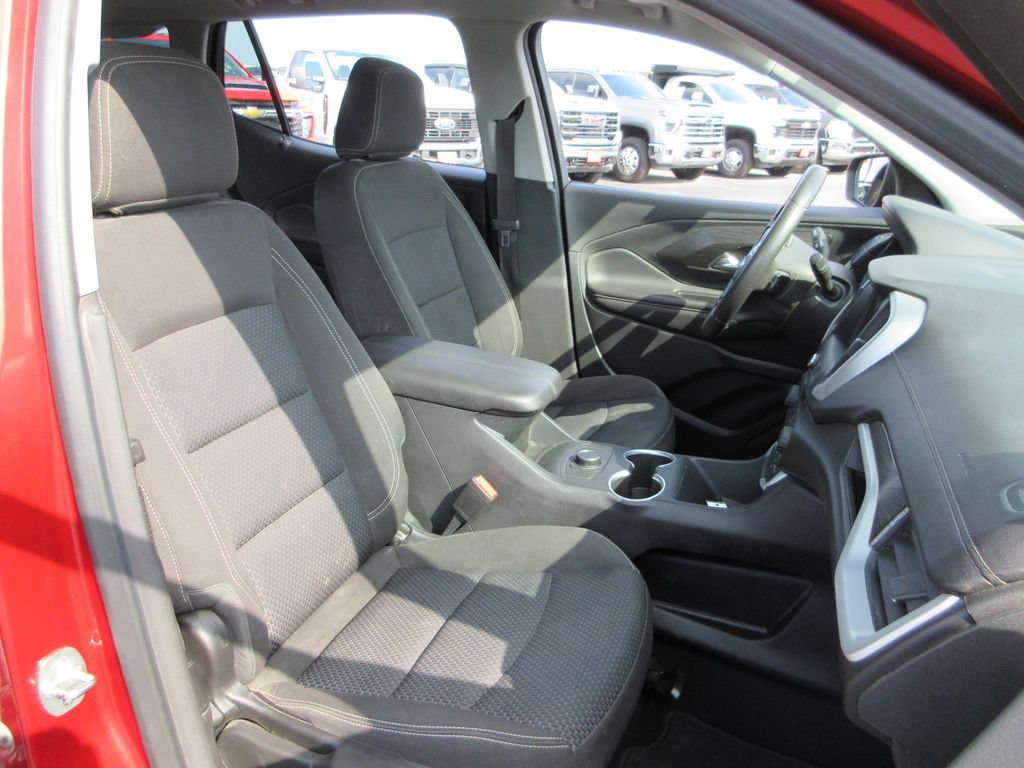 Certified 2022 GMC Terrain SLE FWD image 18