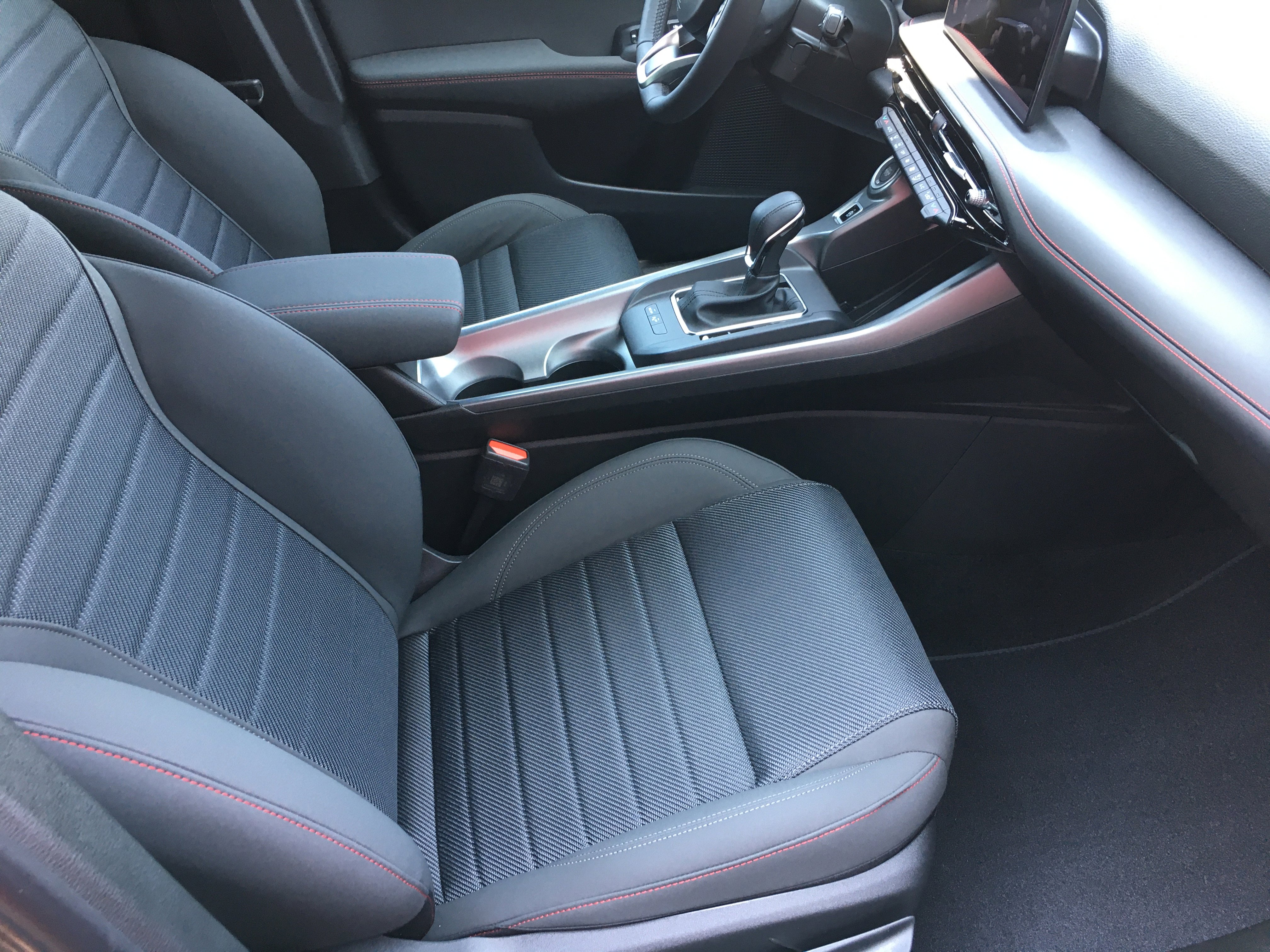 New 2025 Dodge Hornet GT w/ Cold Weather Group image 24