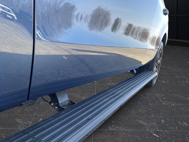 Used 2019 Ford Expedition Limited w/ Equipment Group 303A image 18