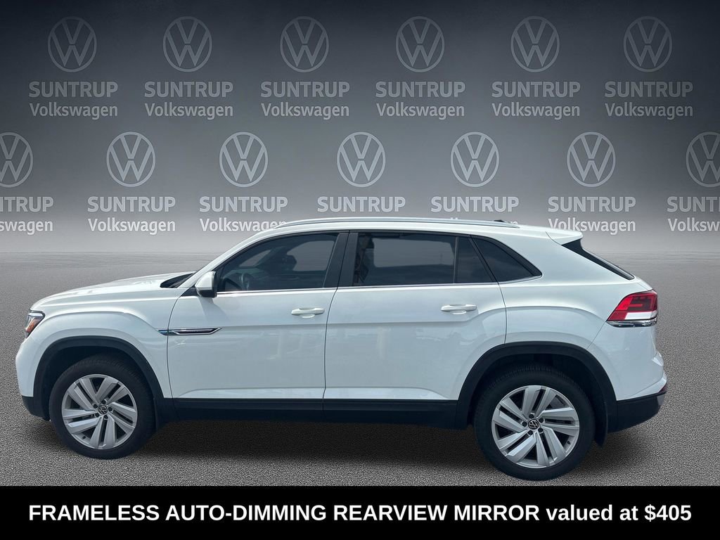 Used 2023 Volkswagen Atlas Cross Sport SE AWD/4WD image 2