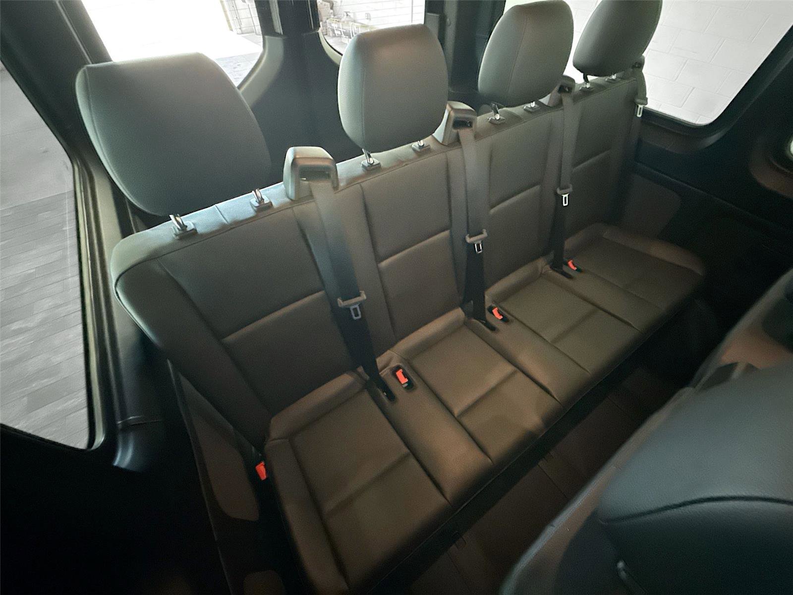 Used 2022 Mercedes-Benz Sprinter 2500 image 26