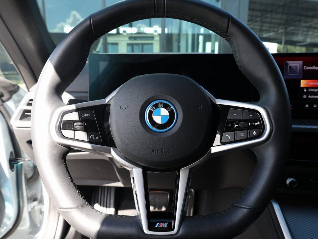 Used 2025 BMW i4 eDrive40 w/ M Sport Package image 35