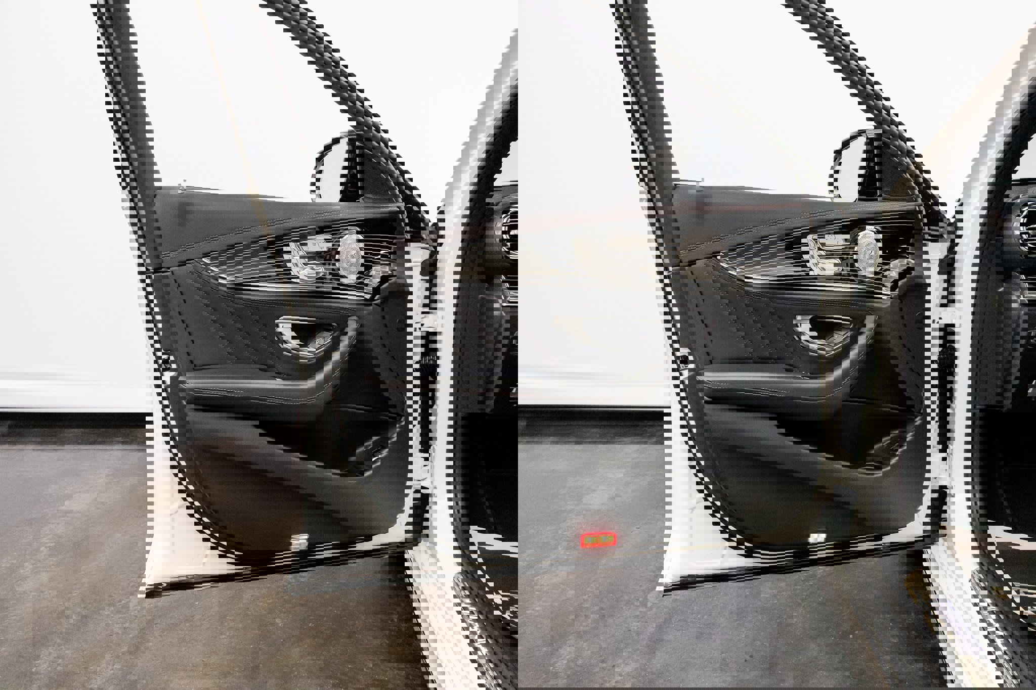 Used 2022 Mercedes-Benz E 53 AMG 4MATIC image 30