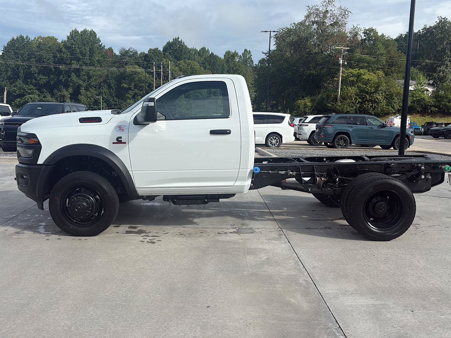 New 2027 RAM 5500 Tradesman AWD/4WD image 5