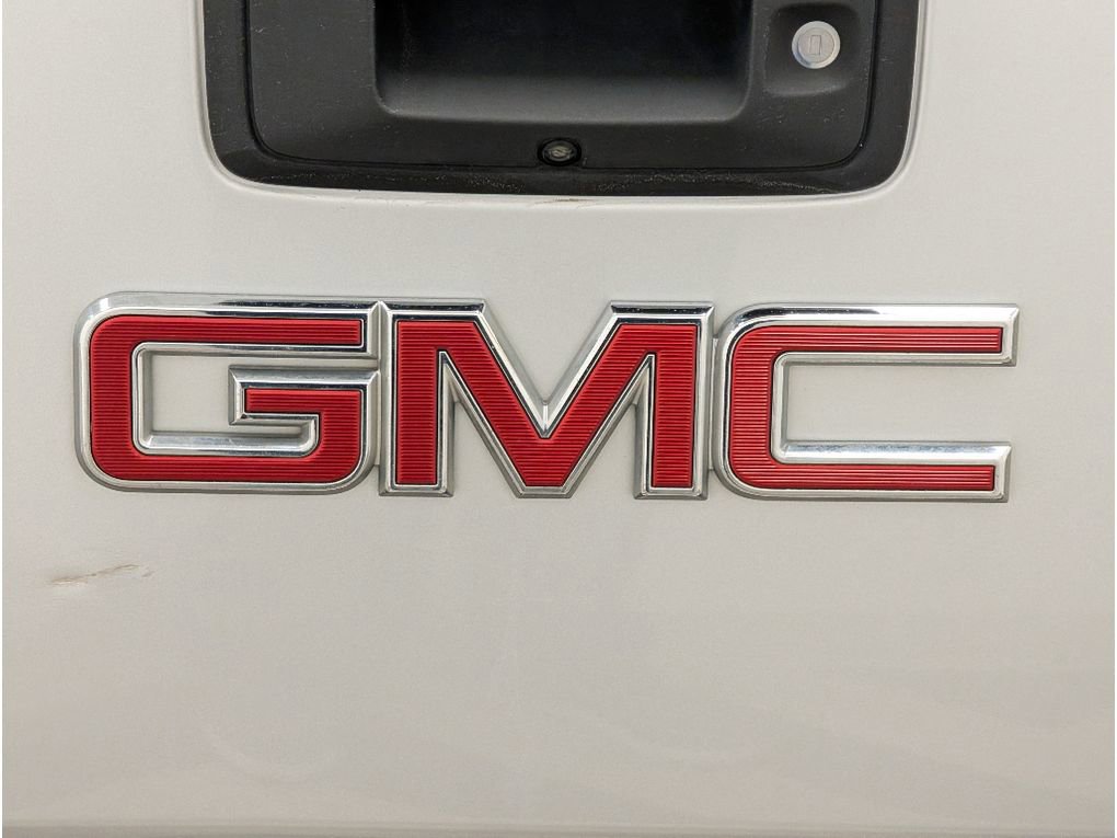 Used 2018 GMC Canyon SLT w/ Driver Alert Package image 5