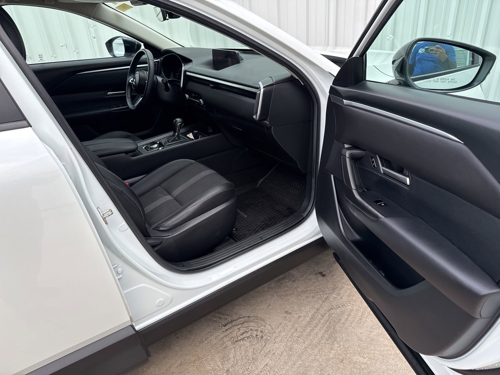 Certified 2023 MAZDA CX-50 2.5 S w/ Cargo Package image 17