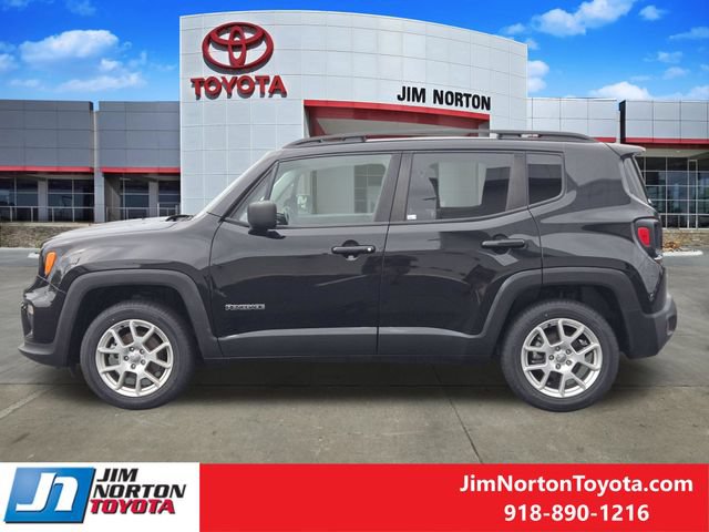 Used 2021 Jeep Renegade Latitude w/ Convenience Group AWD/4WD image 5