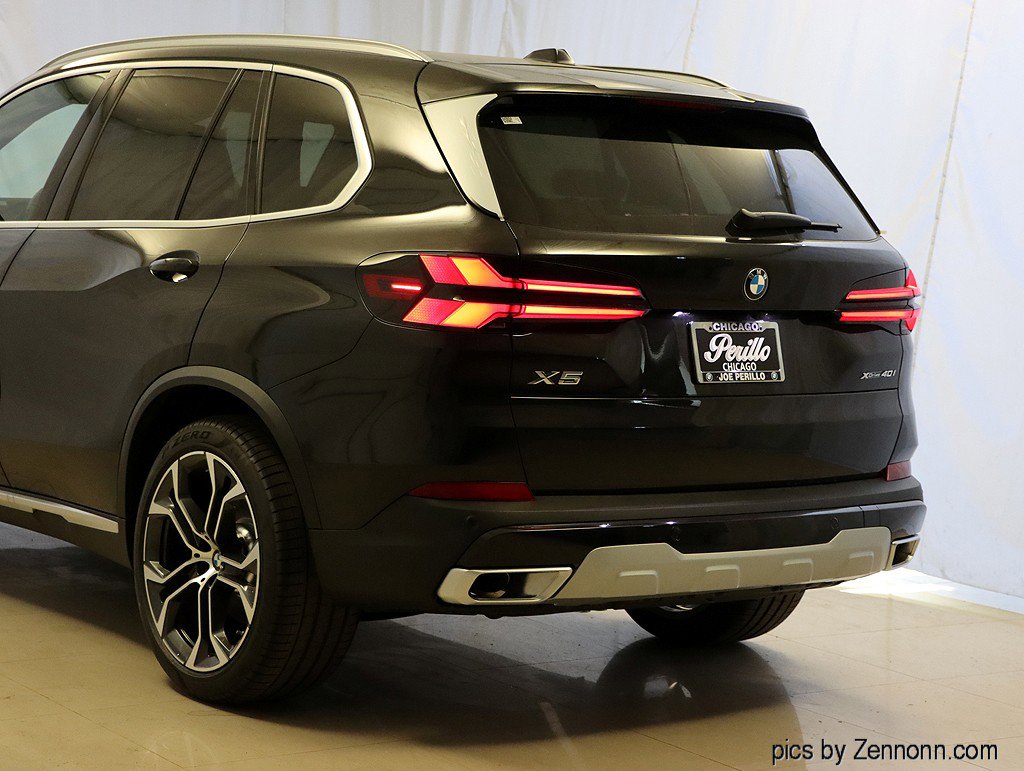New 2026 BMW X5 xDrive40i w/ Climate Comfort Package AWD/4WD image 8