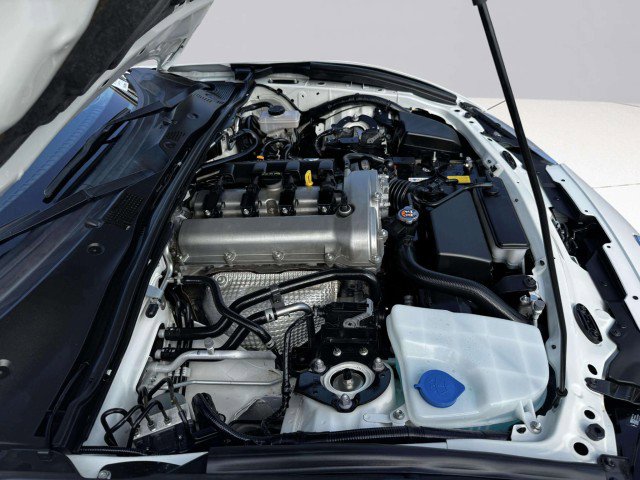 Used 2021 MAZDA MX-5 Miata RF Grand Touring image 46