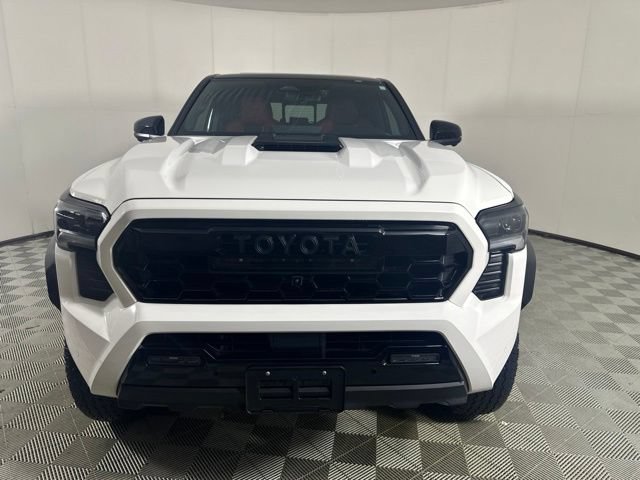 Used 2025 Toyota Tacoma TRD Pro w/ Tow Tech Package AWD/4WD image 2