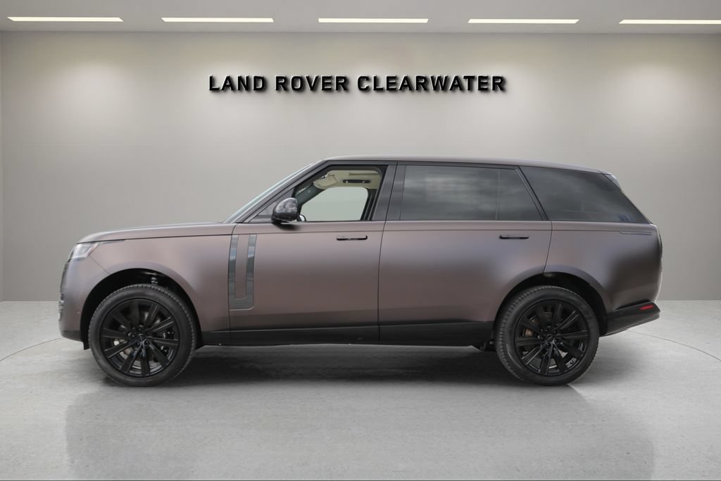 New 2026 Land Rover Range Rover Long Wheelbase SE AWD/4WD image 2