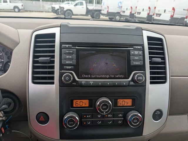 Used 2016 Nissan Frontier SV w/ SV Value Truck Package RWD image 12