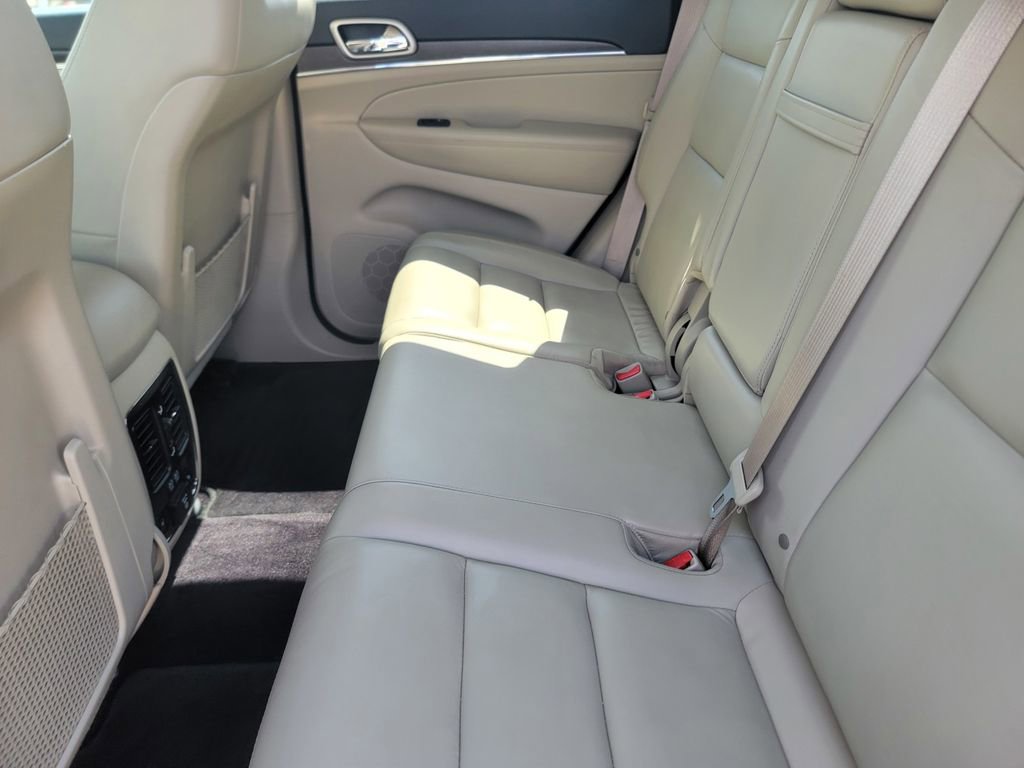 Certified 2017 Jeep Grand Cherokee Limited image 15