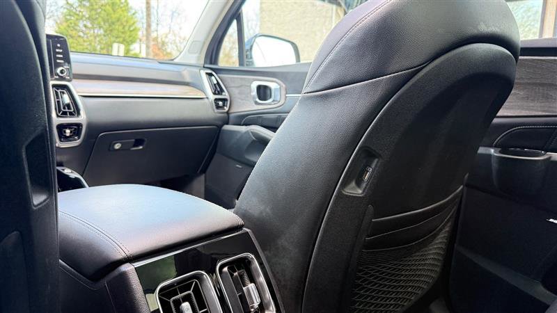 Used 2023 Kia Sorento SX Prestige AWD/4WD image 26